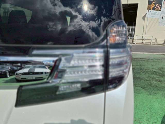 TOYOTA VELLFIRE 2015 Image 31