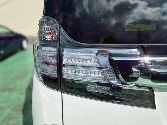 TOYOTA VELLFIRE 2015 Image 31
