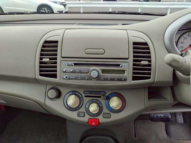 MITSUOKA VIEWT 2008 Image 31