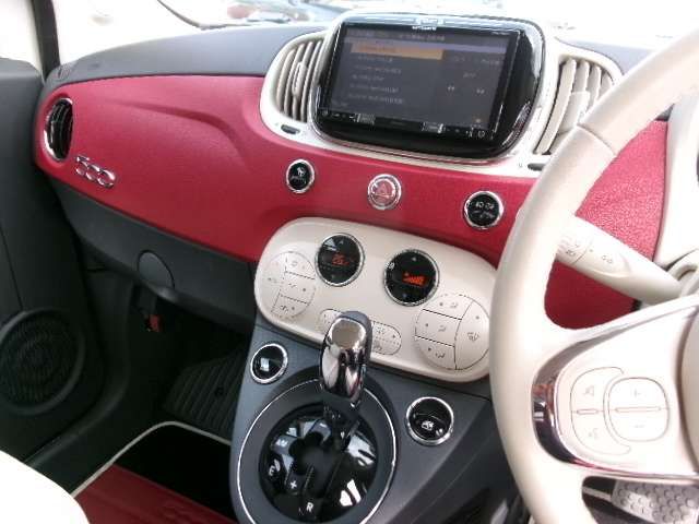 FIAT 500C 2018 Image 31