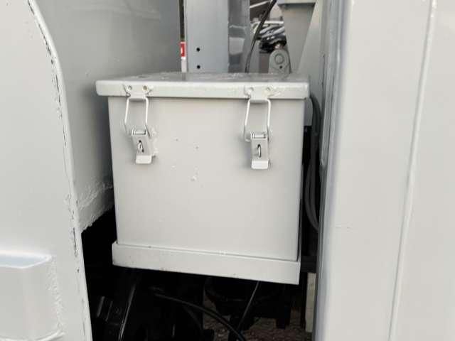 MITSUBISHI FUSOU FIGHTER 2007 Image 31