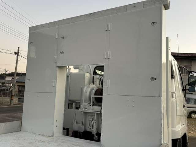 MITSUBISHI FUSOU FIGHTER 2007 Image 31