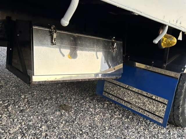 MITSUBISHI FUSOU FIGHTER 2007 Image 31