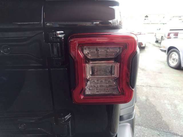 JEEP WRANGLER UNLIMI 2022 Image 31