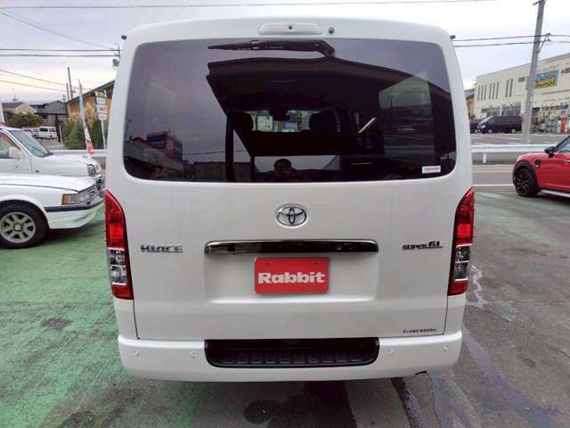 TOYOTA HIACE VAN 2WD 2025 Image 31