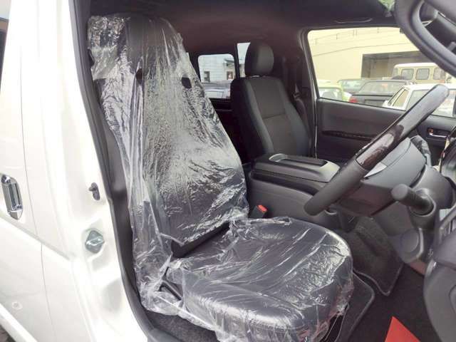 TOYOTA HIACE VAN 2WD 2025 Image 31