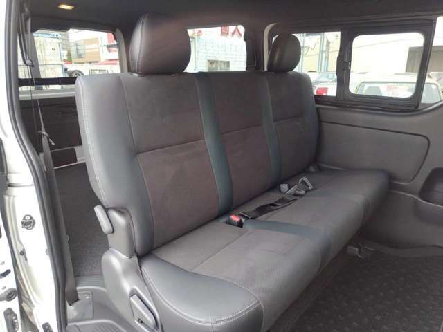 TOYOTA HIACE VAN 2WD 2025 Image 31