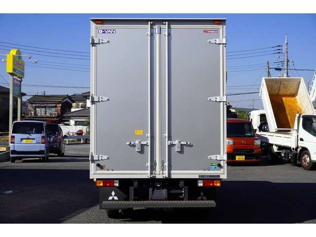 MITSUBISHI CANTER 2023 Image 31
