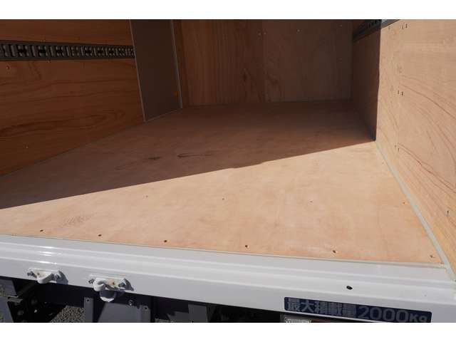 MITSUBISHI CANTER 2023 Image 31