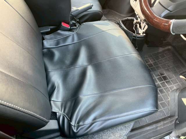 DAIHATSU HIJET DECKVAN 4WD 2021 Image 31