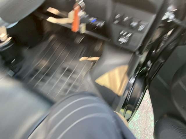 DAIHATSU HIJET DECKVAN 4WD 2021 Image 31