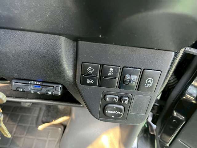 DAIHATSU HIJET DECKVAN 4WD 2021 Image 31