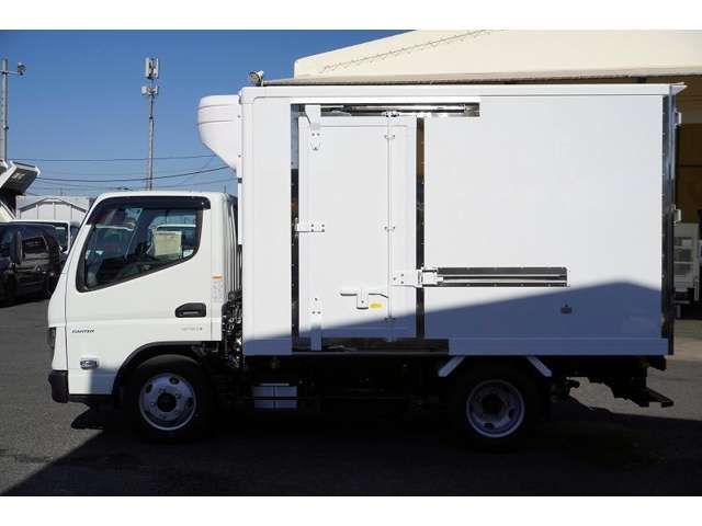 MITSUBISHI CANTER 2025 Image 31