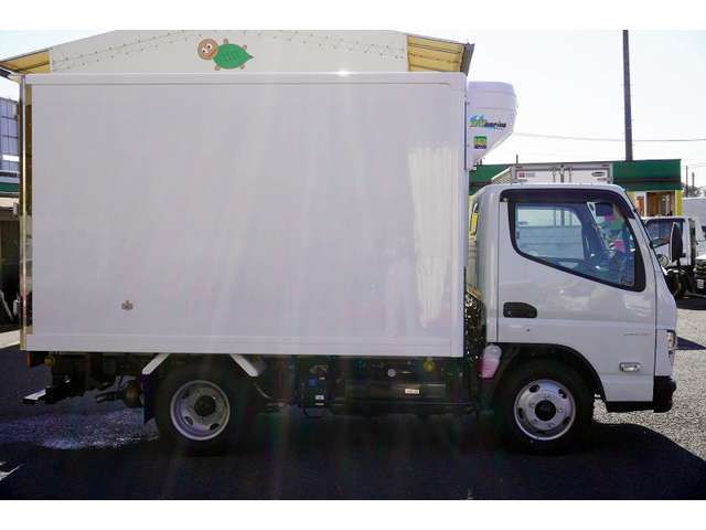 MITSUBISHI CANTER 2025 Image 31