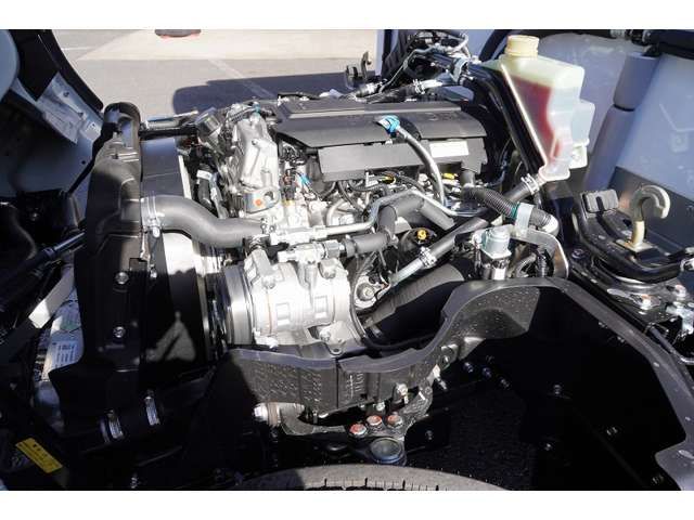 MITSUBISHI CANTER 2025 Image 31