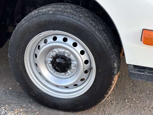 TOYOTA DYNA 2010 Image 31