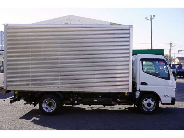 MITSUBISHI CANTER 2023 Image 31