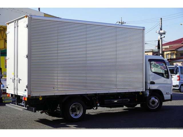 MITSUBISHI CANTER 2023 Image 31