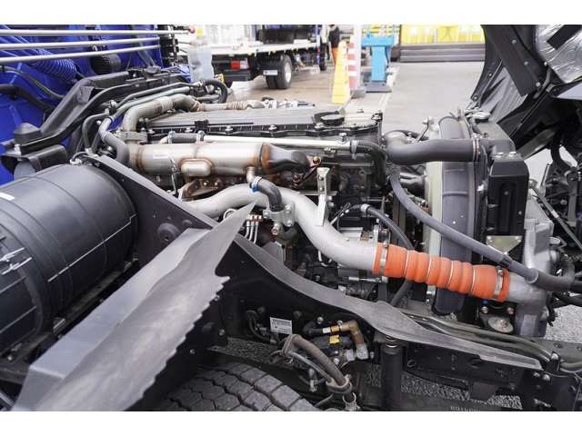 MITSUBISHI FUSOU FIGHTER 2024 Image 31