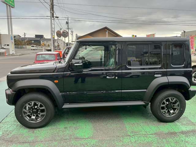 SUZUKI JIMNY NOMADE 2025 Image 31
