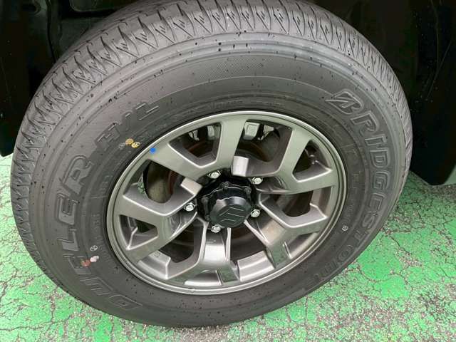 SUZUKI JIMNY NOMADE 2025 Image 31