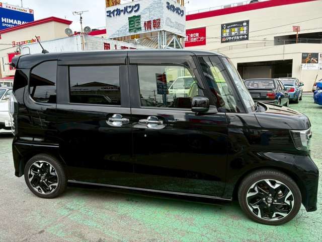 HONDA N BOX CUSTOM 2018 Image 31