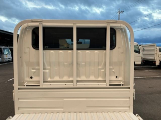 TOYOTA DYNA 2024 Image 31