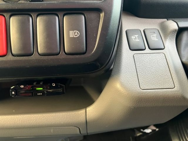 TOYOTA DYNA 2024 Image 31