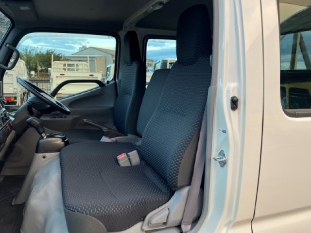 TOYOTA DYNA 2024 Image 31