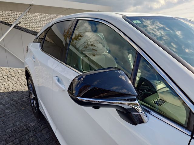 TOYOTA LEXUS RX450H 2WD 2021 Image 31