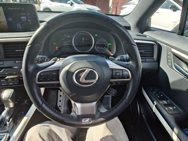 TOYOTA LEXUS RX450H 2WD 2021 Image 31