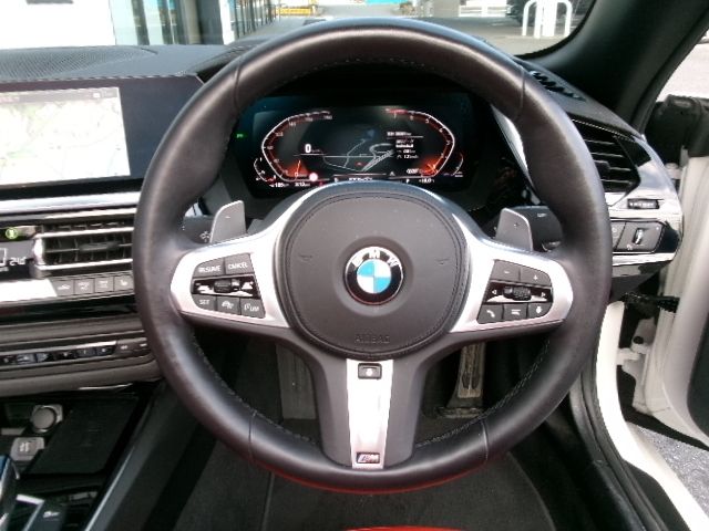 BMW Z4 2023 Image 31