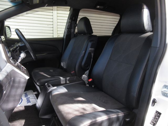 TOYOTA ESTIMA 2016 Image 31