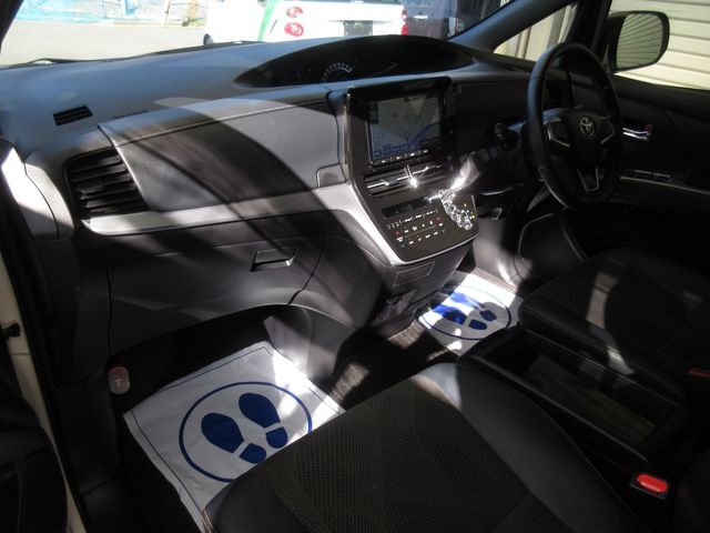 TOYOTA ESTIMA 2016 Image 31