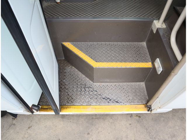 MITSUBISHI ROSA 2016 Image 31