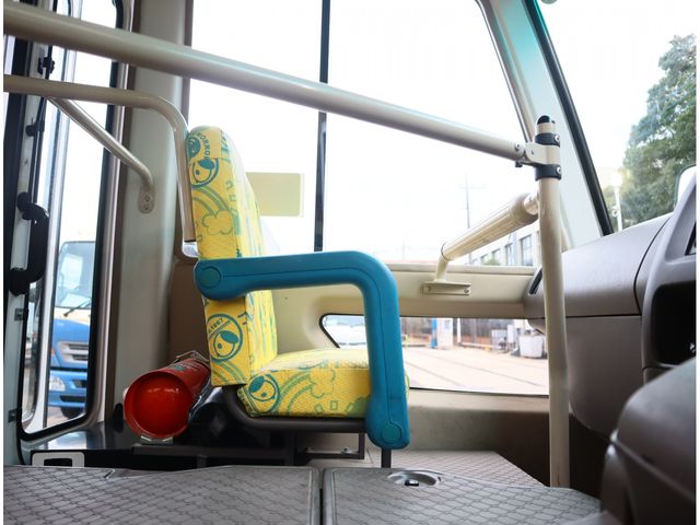 MITSUBISHI ROSA 2016 Image 31