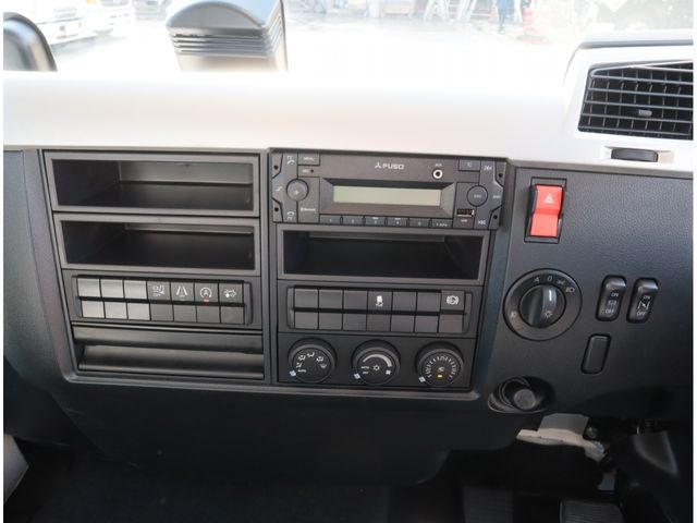 MITSUBISHI FUSOU FIGHTER 2023 Image 31