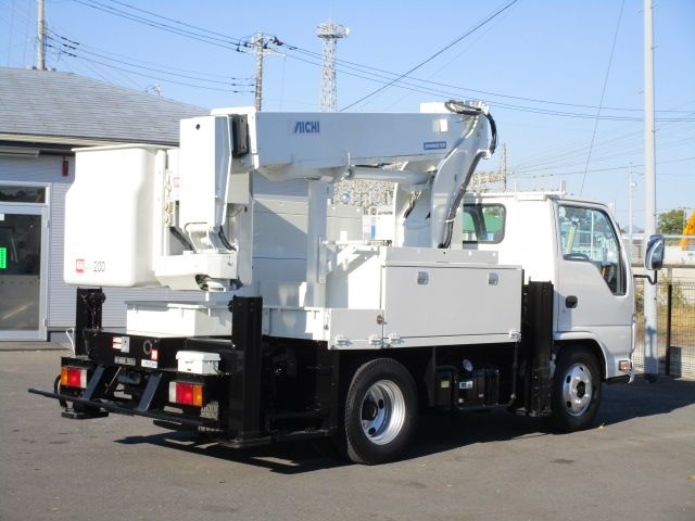 ISUZU ELF 2017 Image 31