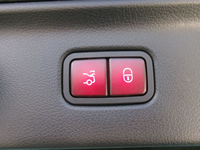 MERCEDES BENZ S CLAS 2023 Image 31