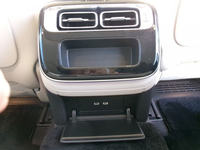 MERCEDES BENZ S CLAS 2023 Image 31