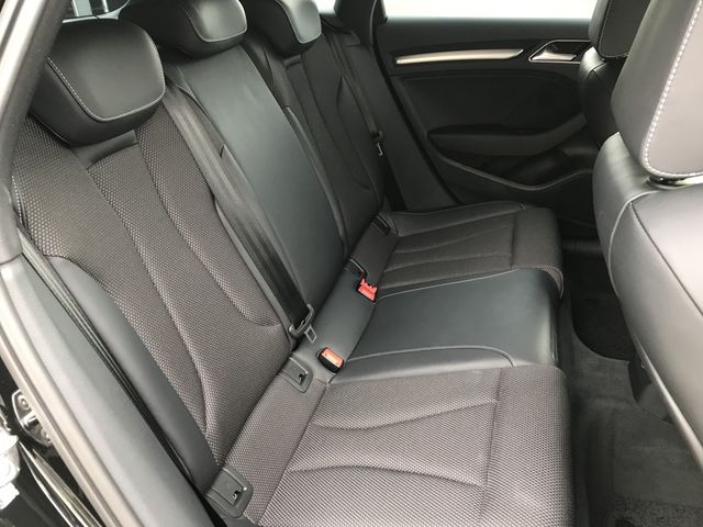 AUDI A3 SPORTBACK 2017 Image 31