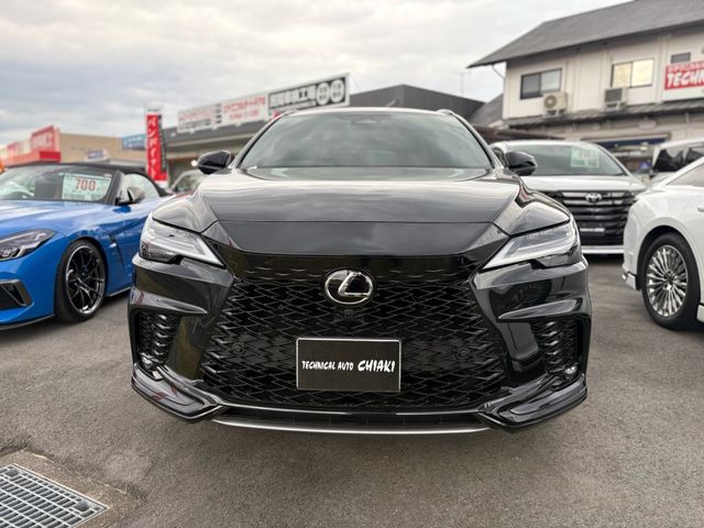 TOYOTA LEXUS RX500H 2023 Image 31
