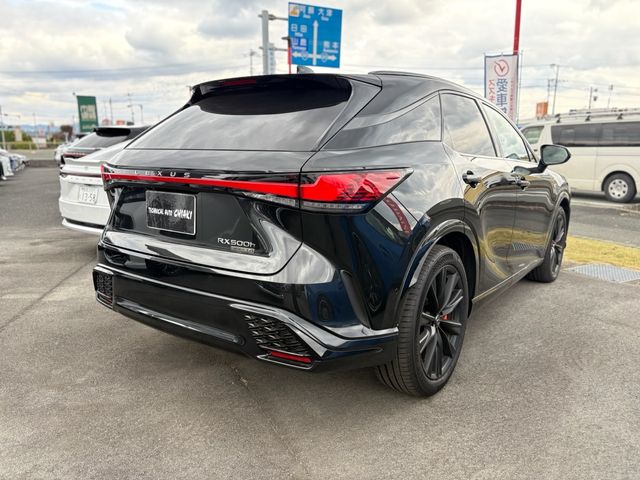 TOYOTA LEXUS RX500H 2023 Image 31