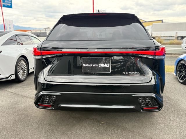 TOYOTA LEXUS RX500H 2023 Image 31