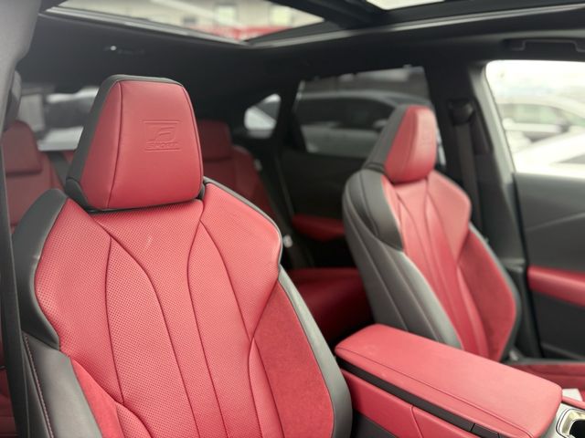 TOYOTA LEXUS RX500H 2023 Image 31