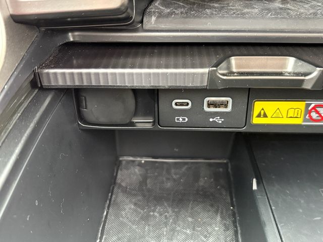 TOYOTA LEXUS RX500H 2023 Image 31