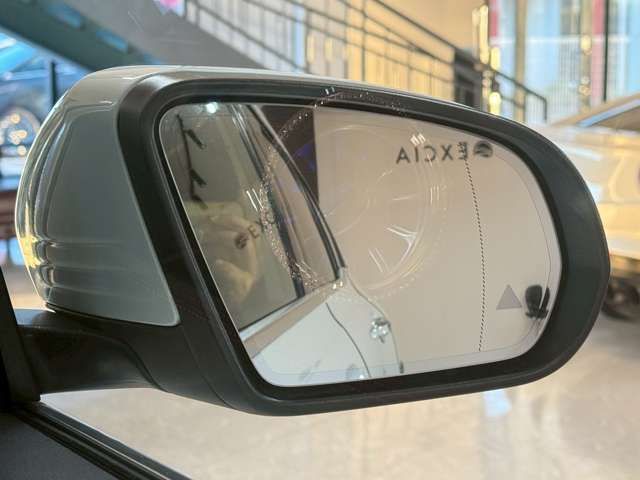 MERCEDES BENZ GLB 2023 Image 31