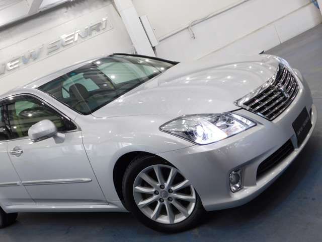 TOYOTA CROWN SEDAN 2012 Image 31
