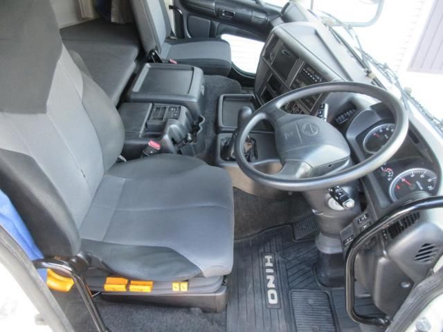 HINO PROFIA 2015 Image 31