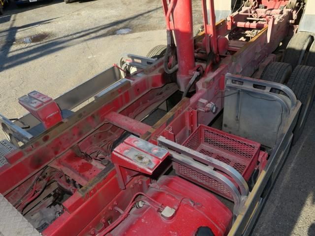 MITSUBISHI FUSOU SUPER GREAT 2018 Image 31